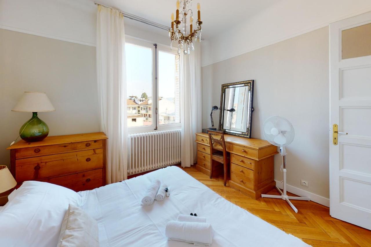 Le Sommeiller 35 - Appartement Pour 4 Personnes A Deux Pas Du Lac Annecy Extérieur photo